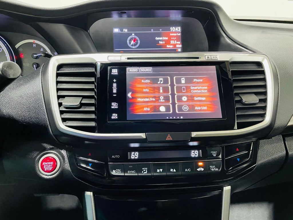 2017 Honda Accord EX-L photo 38
