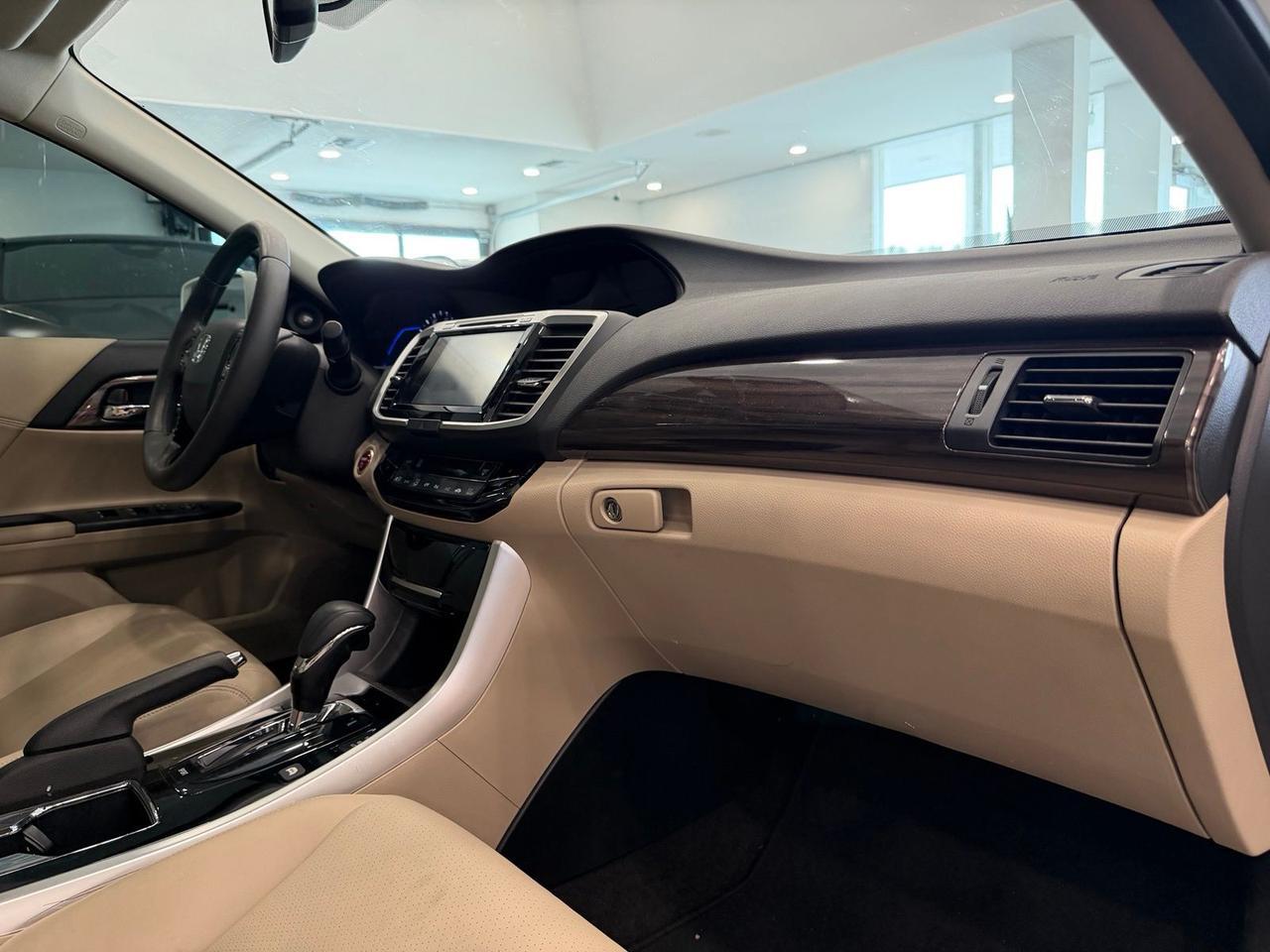 2017 Honda Accord Hybrid EX-L Gladstone OR