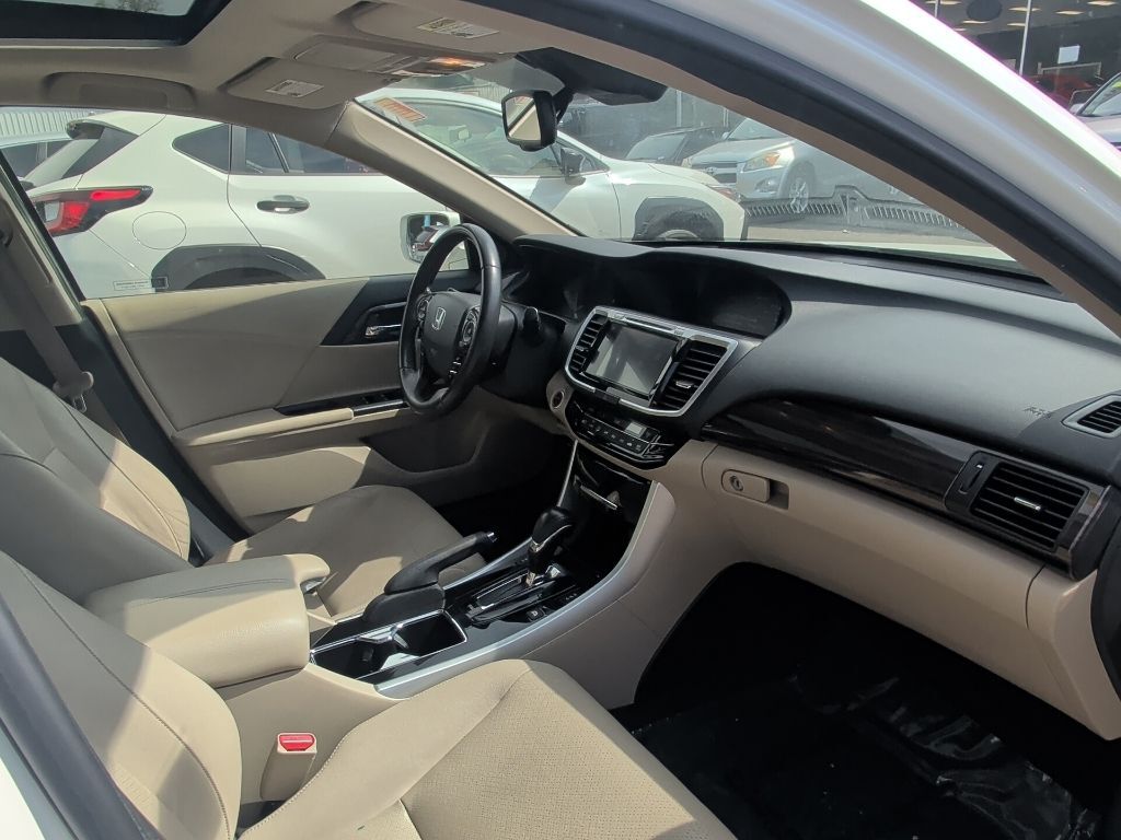 2017 Honda Accord Hybrid EX-L Worcester MA