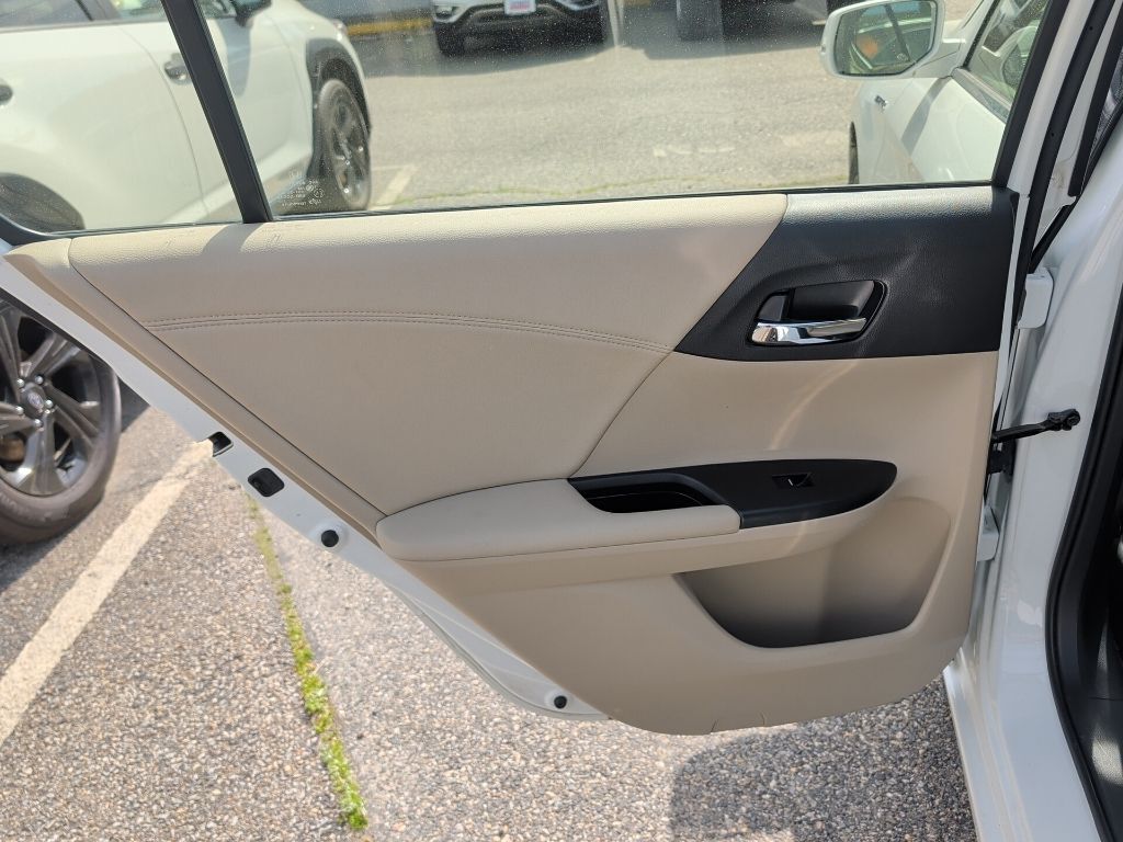 2017 Honda Accord Hybrid EX-L Worcester MA