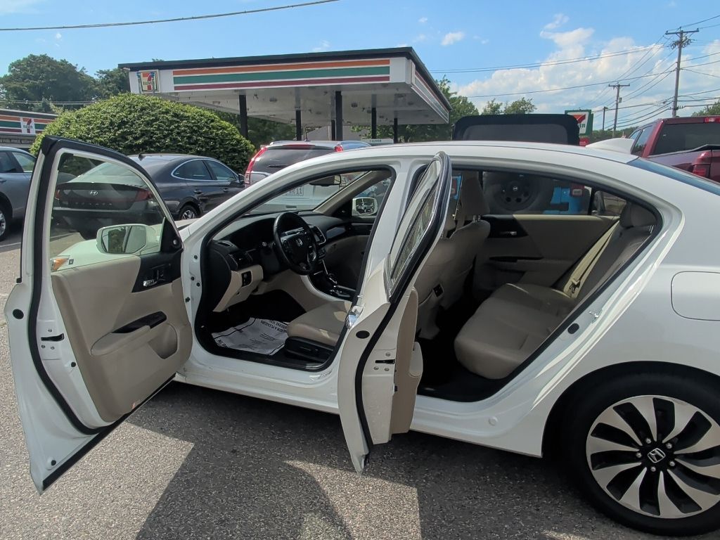 2017 Honda Accord Hybrid EX-L Worcester MA