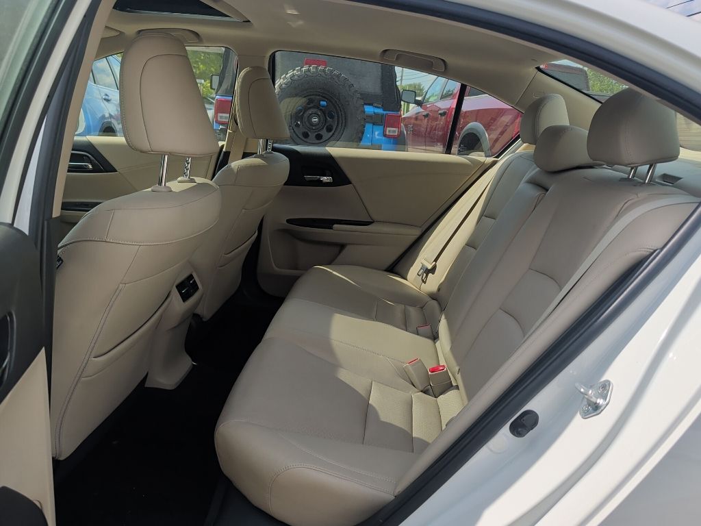 2017 Honda Accord Hybrid EX-L Worcester MA