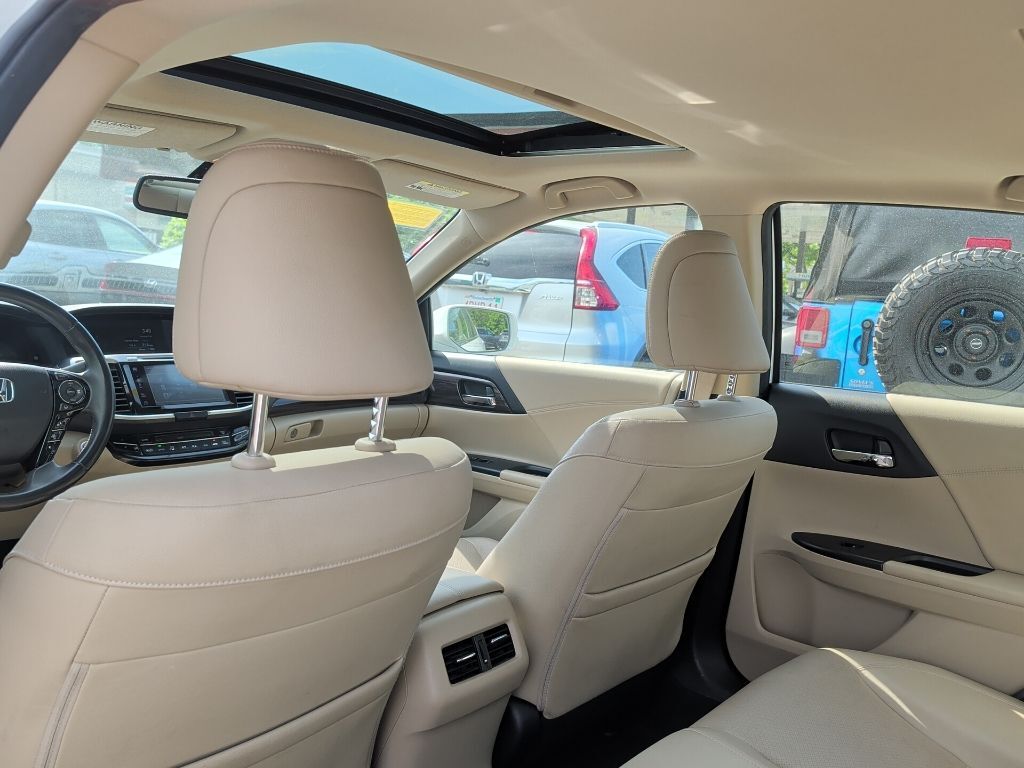 2017 Honda Accord Hybrid EX-L Worcester MA
