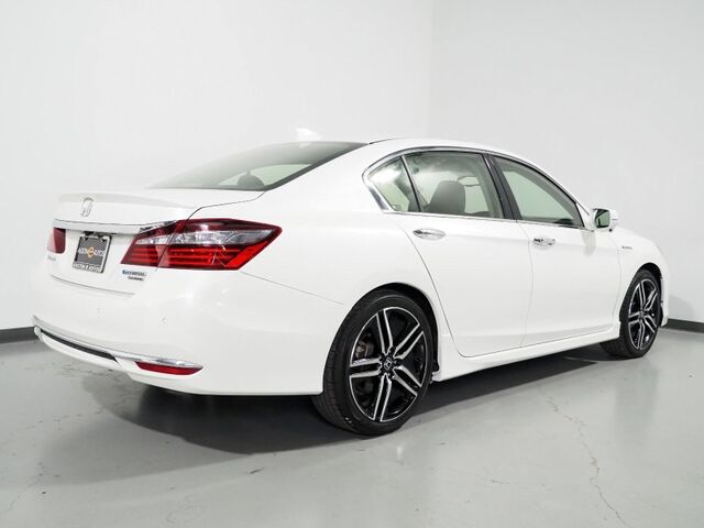 2017 Honda Accord Hybrid Touring *NAVIGATION, ADAPTIVE CRUISE, SAFETY ALERTS, BACKUP-CAMERA, COLOR TOUCHSCREEN, MOONROOF, LEATHER, HEATED SEATS, KEYLESS ENTRY, ANDROID & APPLE Round Rock TX
