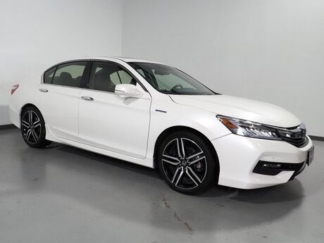 2017 Honda Accord Hybrid Touring *NAVIGATION, ADAPTIVE CRUISE, SAFETY ALERTS, BACKUP-CAMERA, COLOR TOUCHSCREEN, MOONROOF, LEATHER, HEATED SEATS, KEYLESS ENTRY, ANDROID & APPLE Round Rock TX