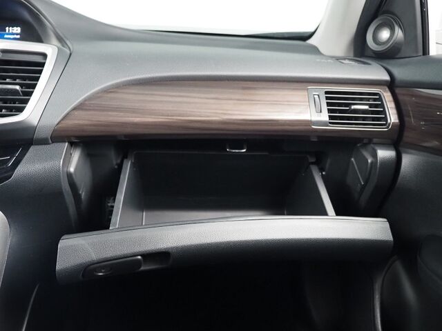 2017 Honda Accord Hybrid Touring *NAVIGATION, ADAPTIVE CRUISE, SAFETY ALERTS, BACKUP-CAMERA, COLOR TOUCHSCREEN, MOONROOF, LEATHER, HEATED SEATS, KEYLESS ENTRY, ANDROID & APPLE Round Rock TX