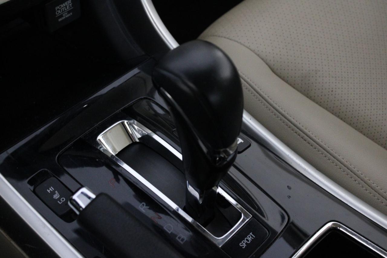 2017 Honda Accord Hybrid Touring Manassas VA