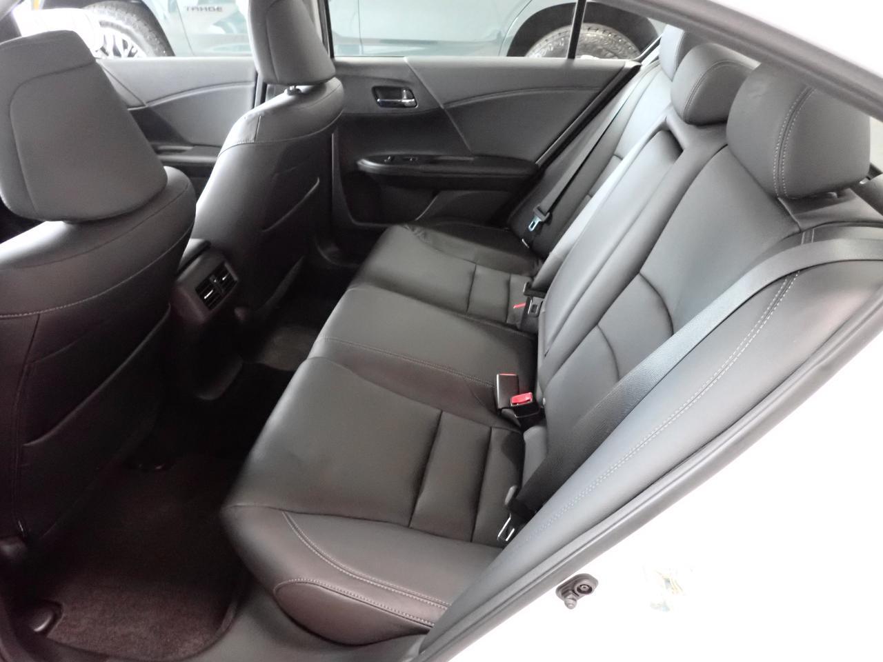 2017 Honda Accord Sedan EX-L 4DR LEATHER SUNROOF Listowel ON