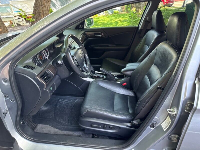 2017 Honda Accord Sedan EX-L FWD with Navigation and Honda Sensing Arlington VA
