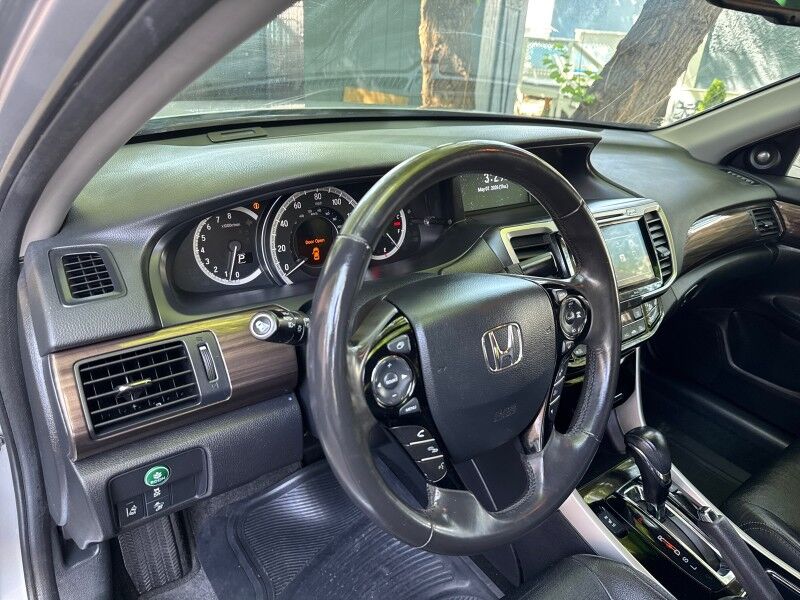 2017 Honda Accord Sedan EX-L FWD with Navigation and Honda Sensing Arlington VA