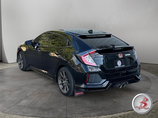 2017 Honda Civic Hatchback Sport photo 5