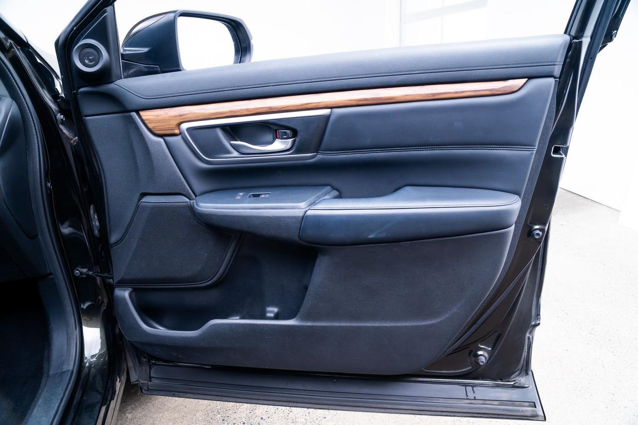 2017 Honda CR-V Touring AWD Heated Seats Portland OR