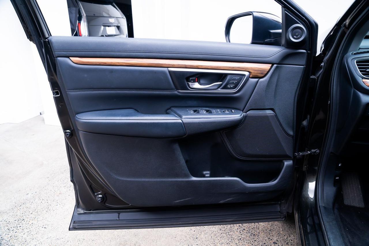 2017 Honda CR-V Touring AWD Heated Seats Portland OR