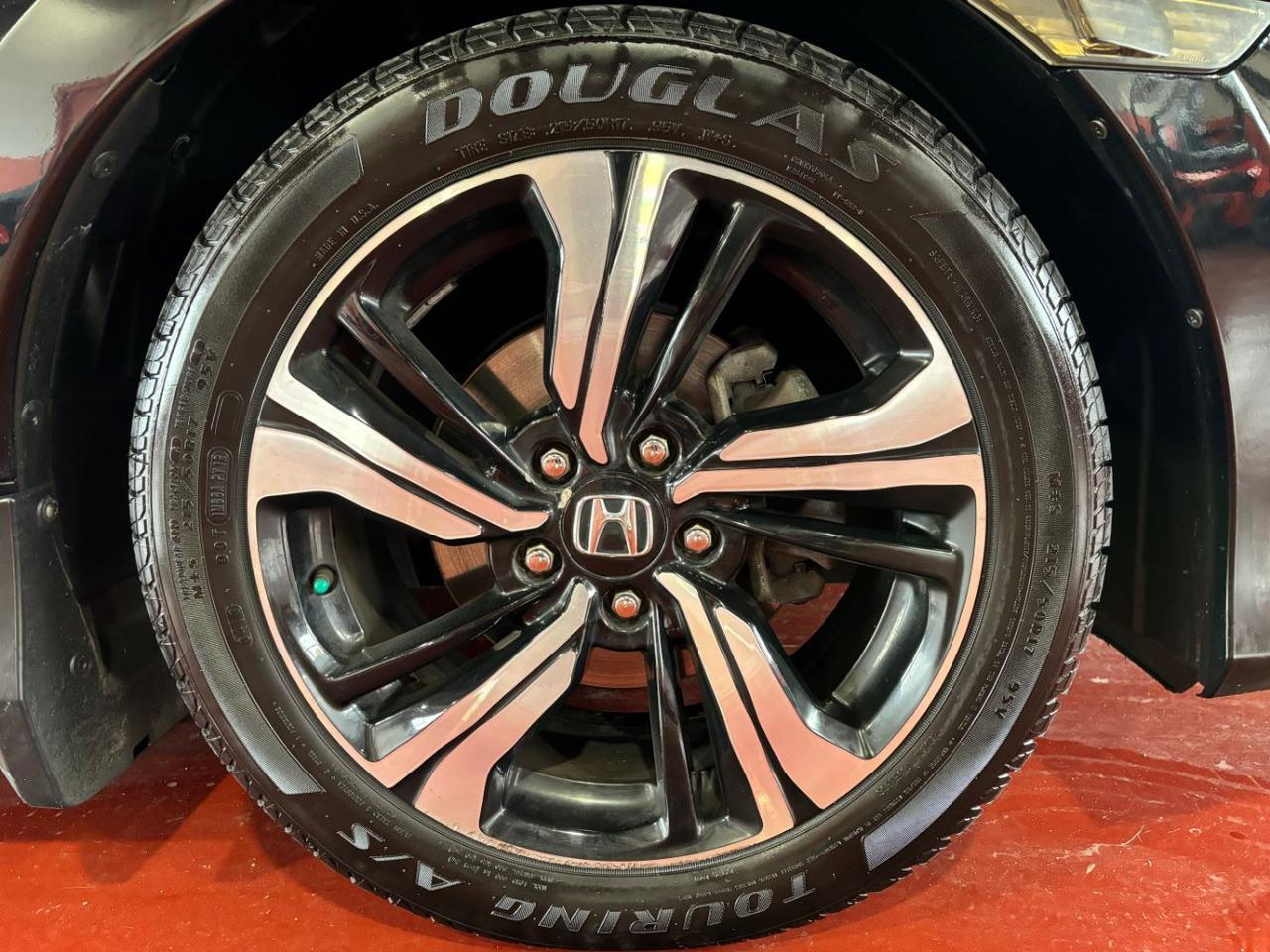 2017 Honda Civic Touring Coupe CVT Franklin OH