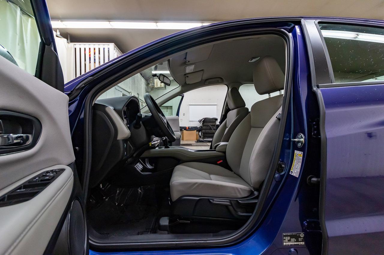 2017 Honda HR-V AWD LX BCam Red Deer AB