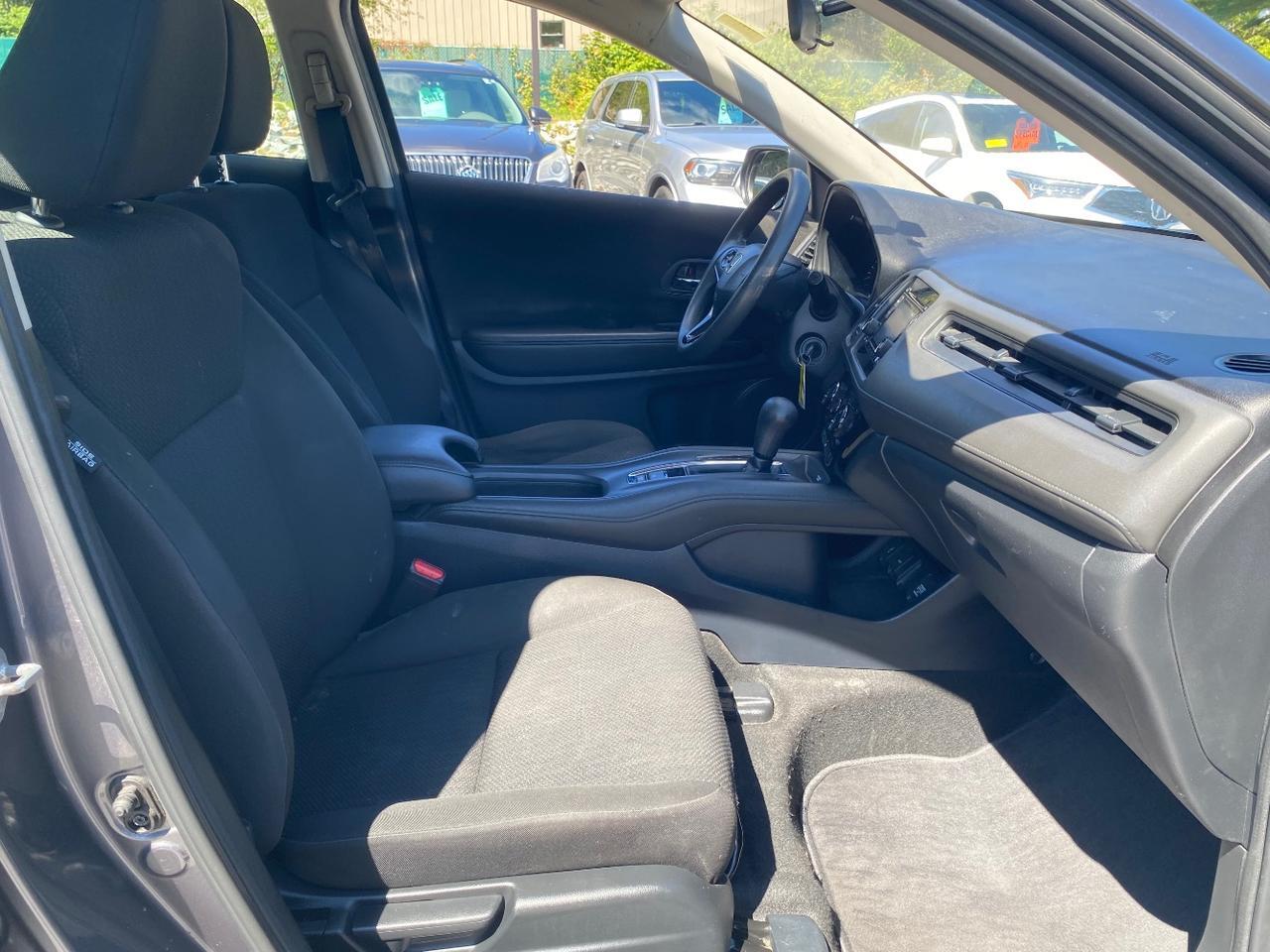2017 Honda HR-V LX Charlton MA
