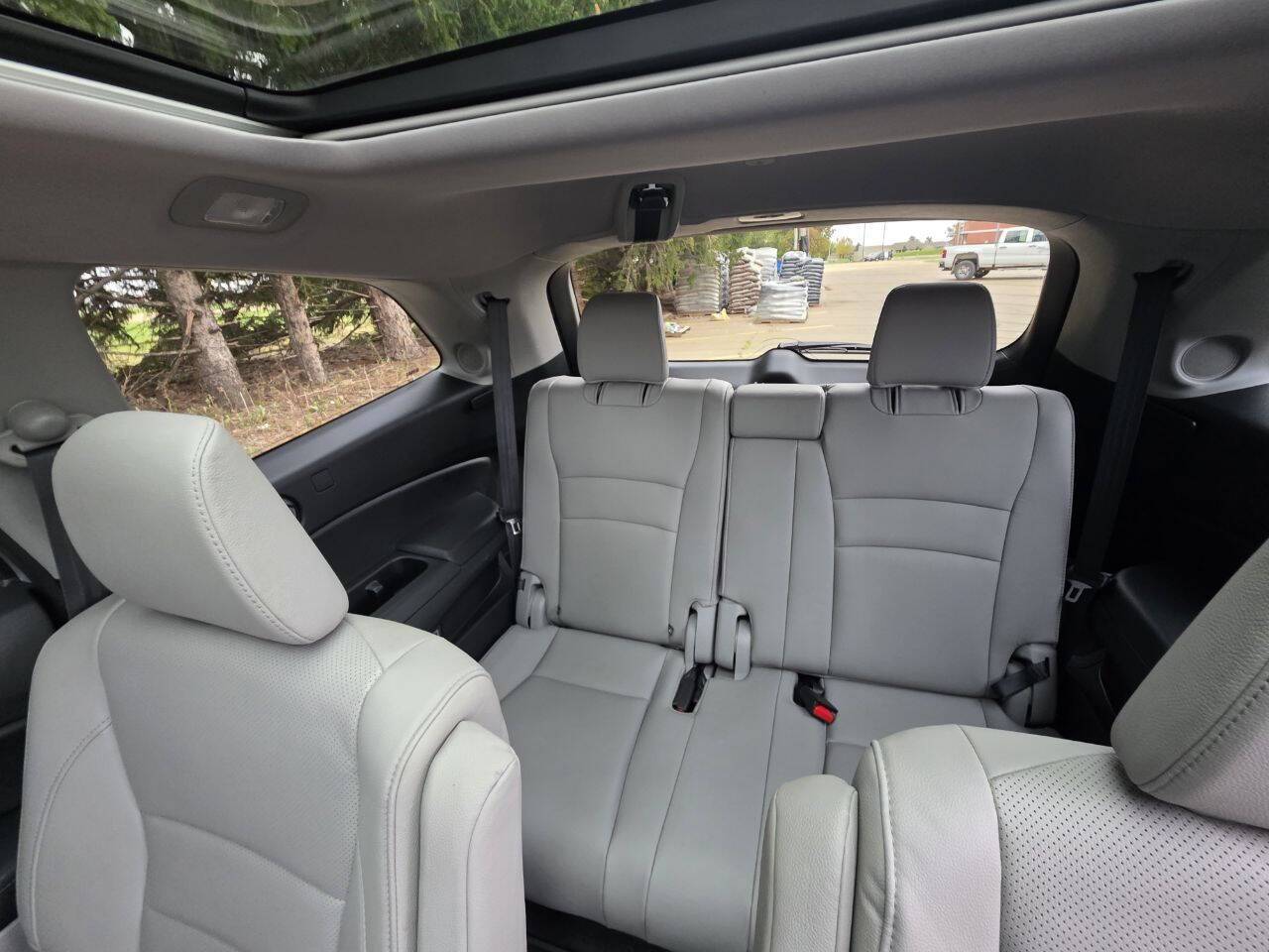 2017 Honda Pilot Elite AWD 4dr SUV Eldridge IA