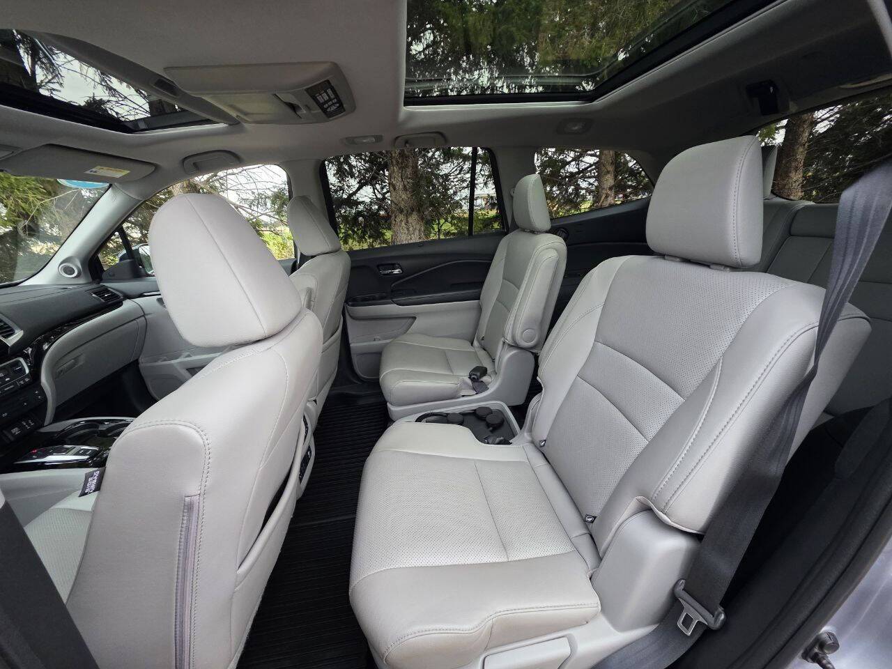 2017 Honda Pilot Elite AWD 4dr SUV Eldridge IA