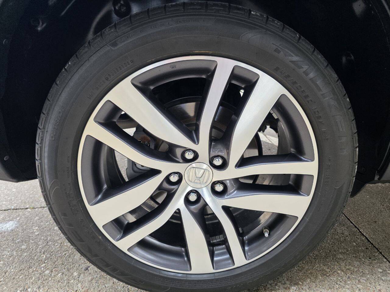 2017 Honda Pilot Elite AWD 4dr SUV Eldridge IA