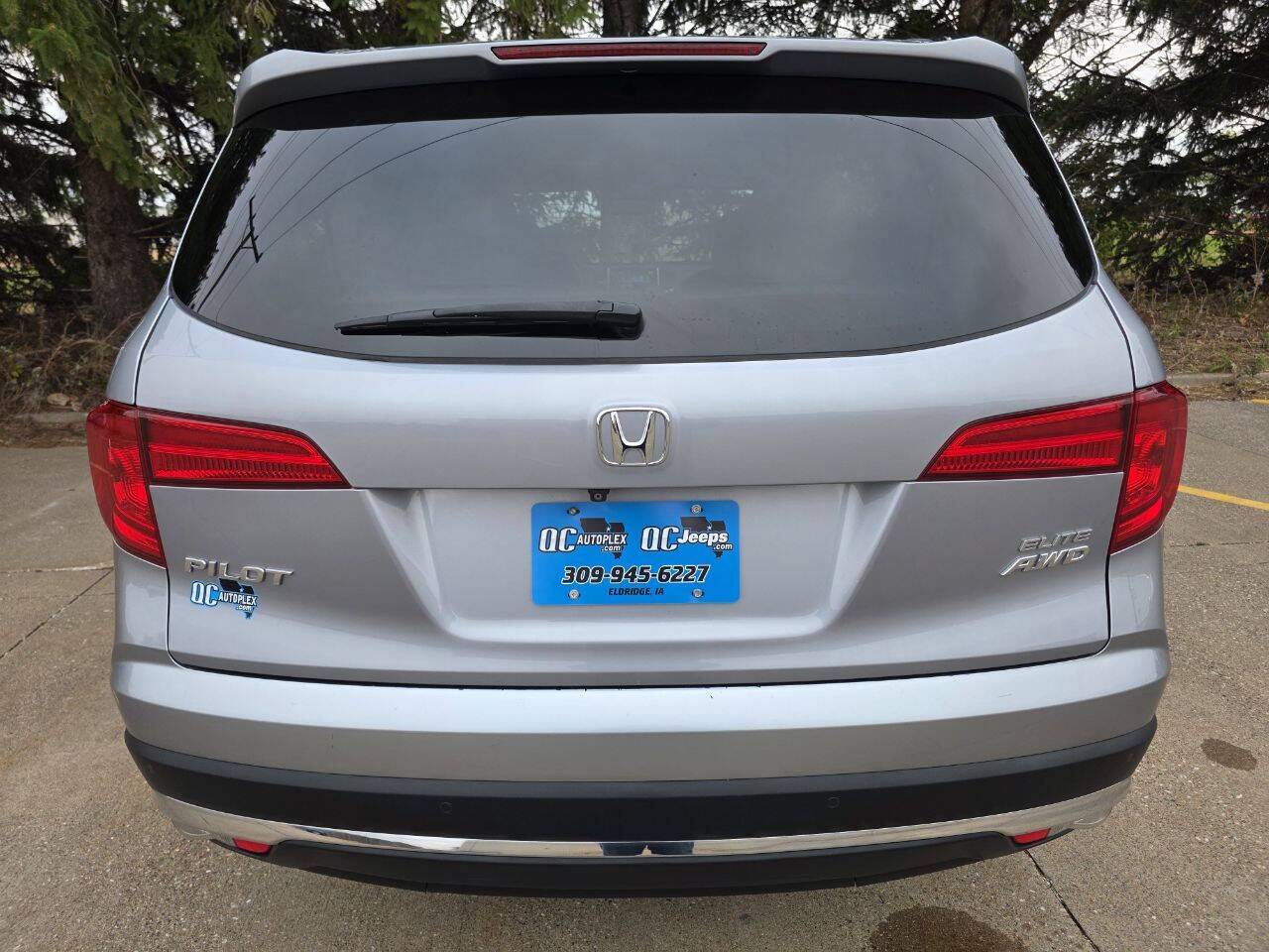 2017 Honda Pilot Elite AWD 4dr SUV Eldridge IA