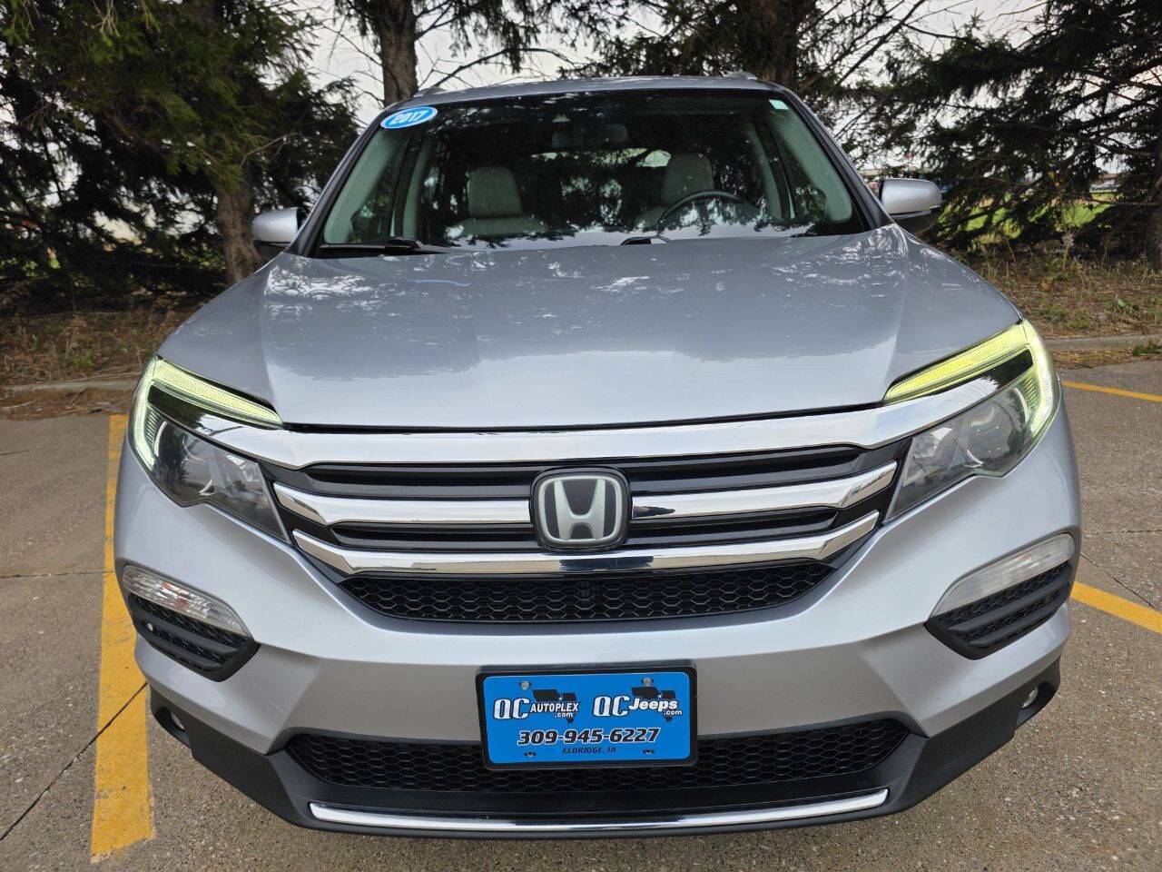 2017 Honda Pilot Elite AWD 4dr SUV Eldridge IA