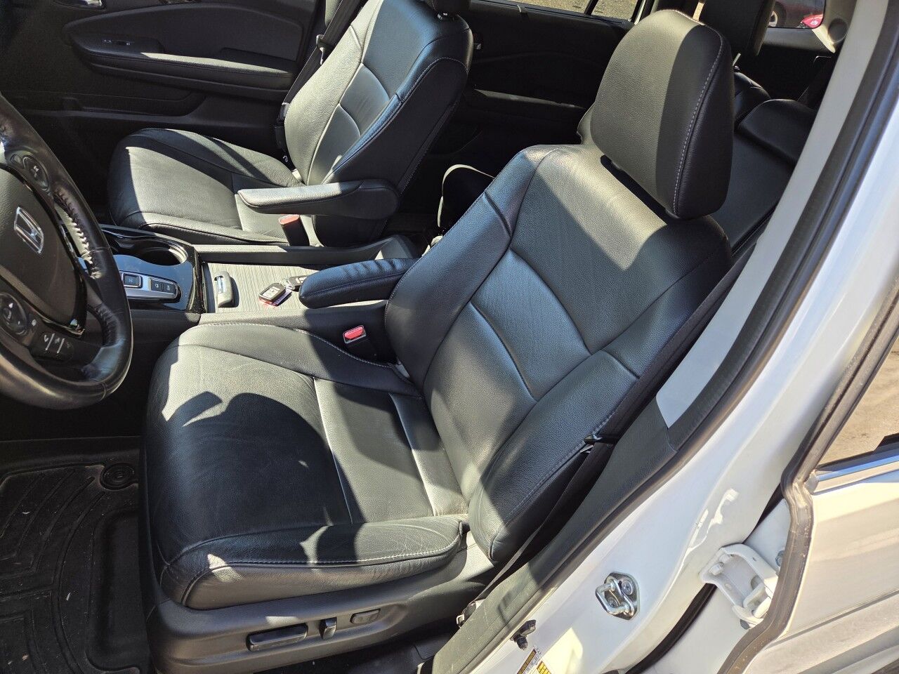 2017 Honda Pilot Touring Charlton MA