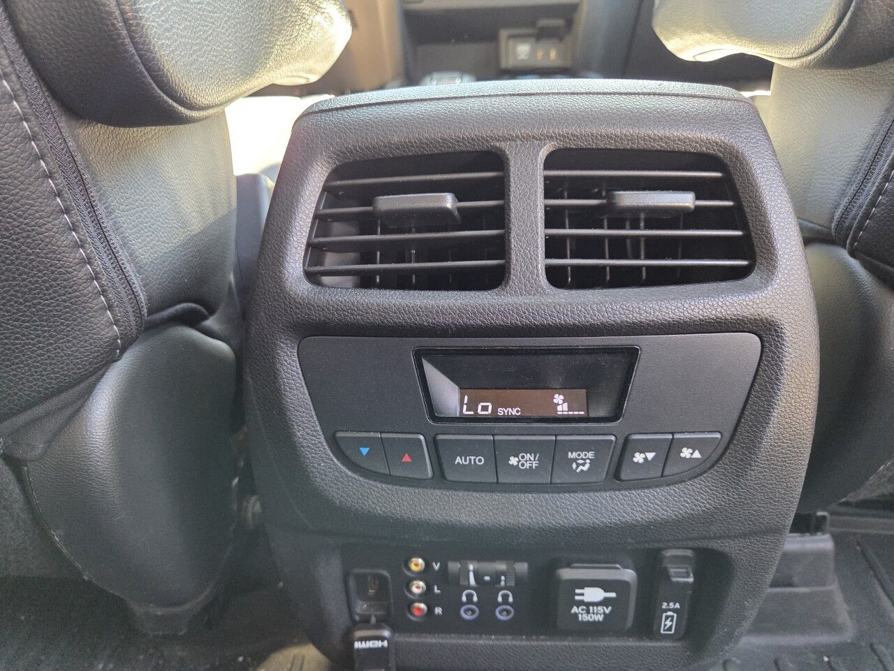 2017 Honda Pilot Touring Charlton MA
