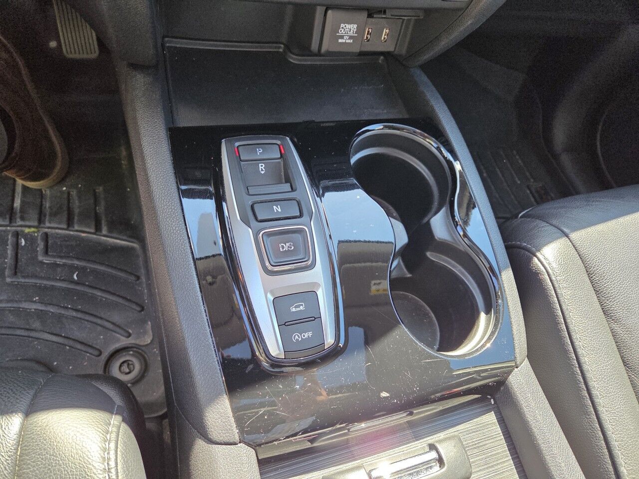 2017 Honda Pilot Touring Charlton MA