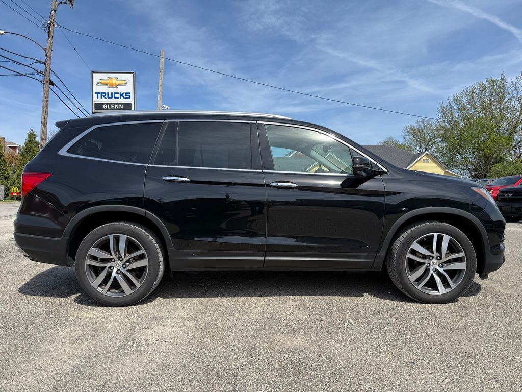 2017 Honda Pilot Touring Crestwood KY