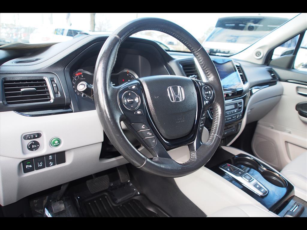 2017 Honda Pilot Touring