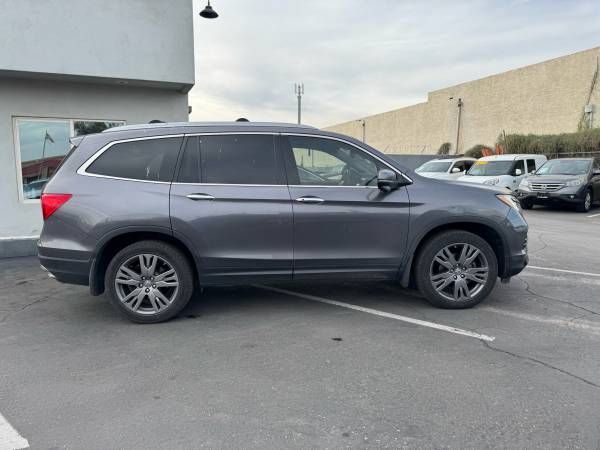 2017 Honda Pilot Touring