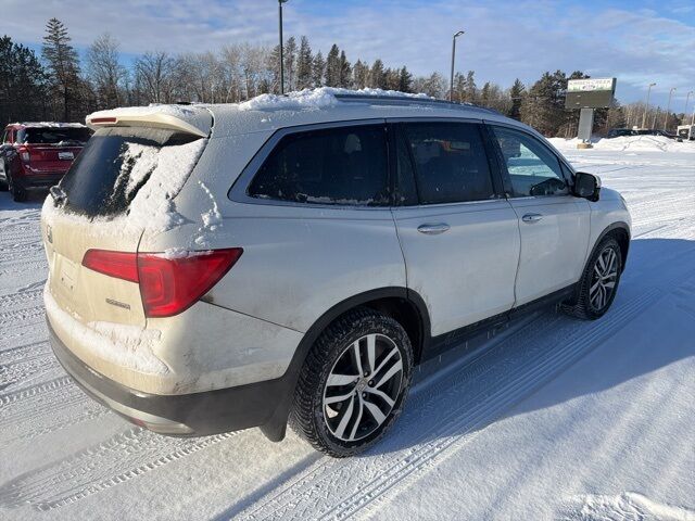 2017 Honda Pilot Touring Pine River MN