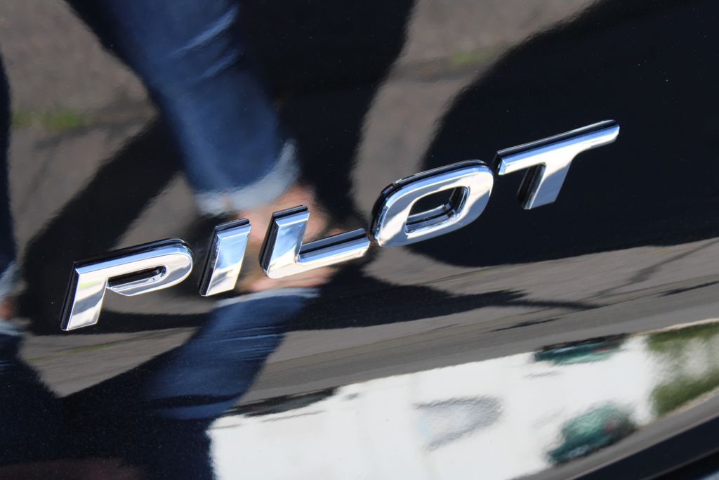 2017 Honda Pilot Touring Klamath Falls OR