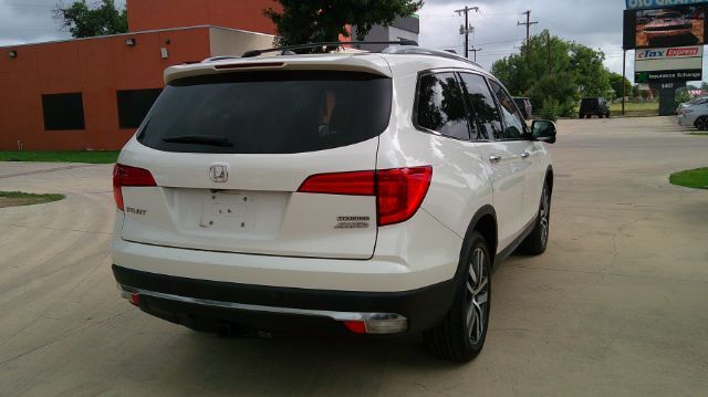2017 Honda Pilot Touring San Antonio TX