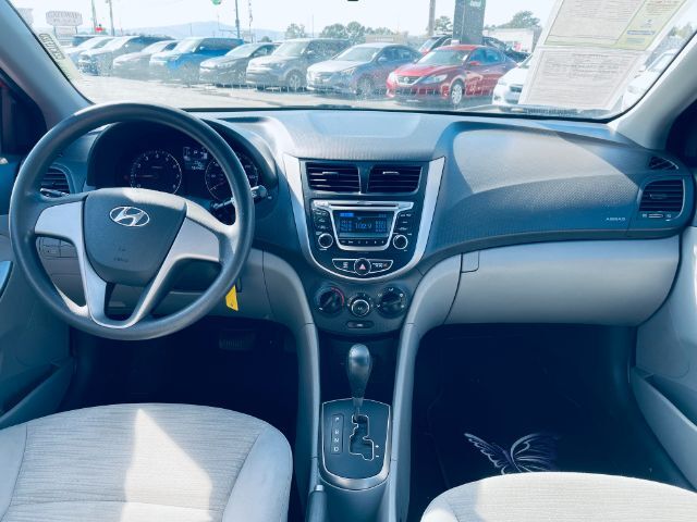 2017 Hyundai Accent - SD SE 4-Door 6A Hot Springs AR