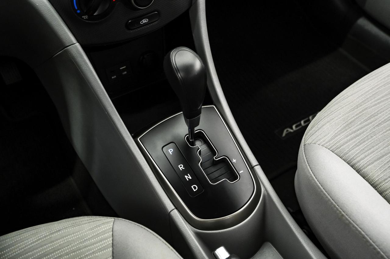 2017 Hyundai Accent SE AUTOMATIC REMOTE KEYLESS ENTRY POWER EQUIPMENT Carrollton TX