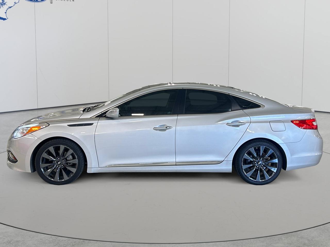 2017 Hyundai Azera Limited New Braunfels TX
