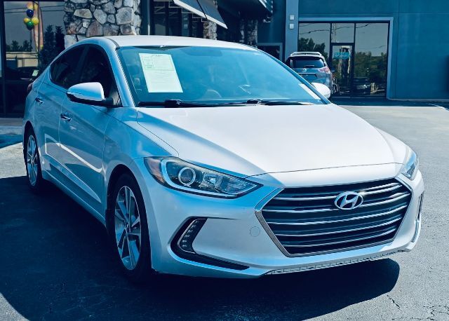 2017 Hyundai Elantra - SD Limited