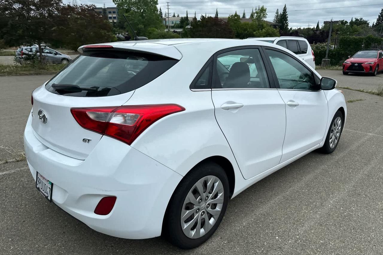 2017 Hyundai Elantra GT