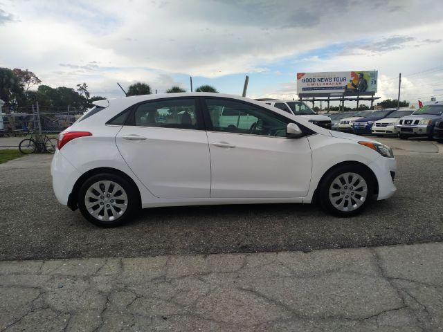2017 Hyundai Elantra GT 5DGT Bradenton FL