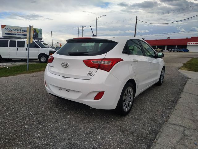 2017 Hyundai Elantra GT 5DGT Bradenton FL