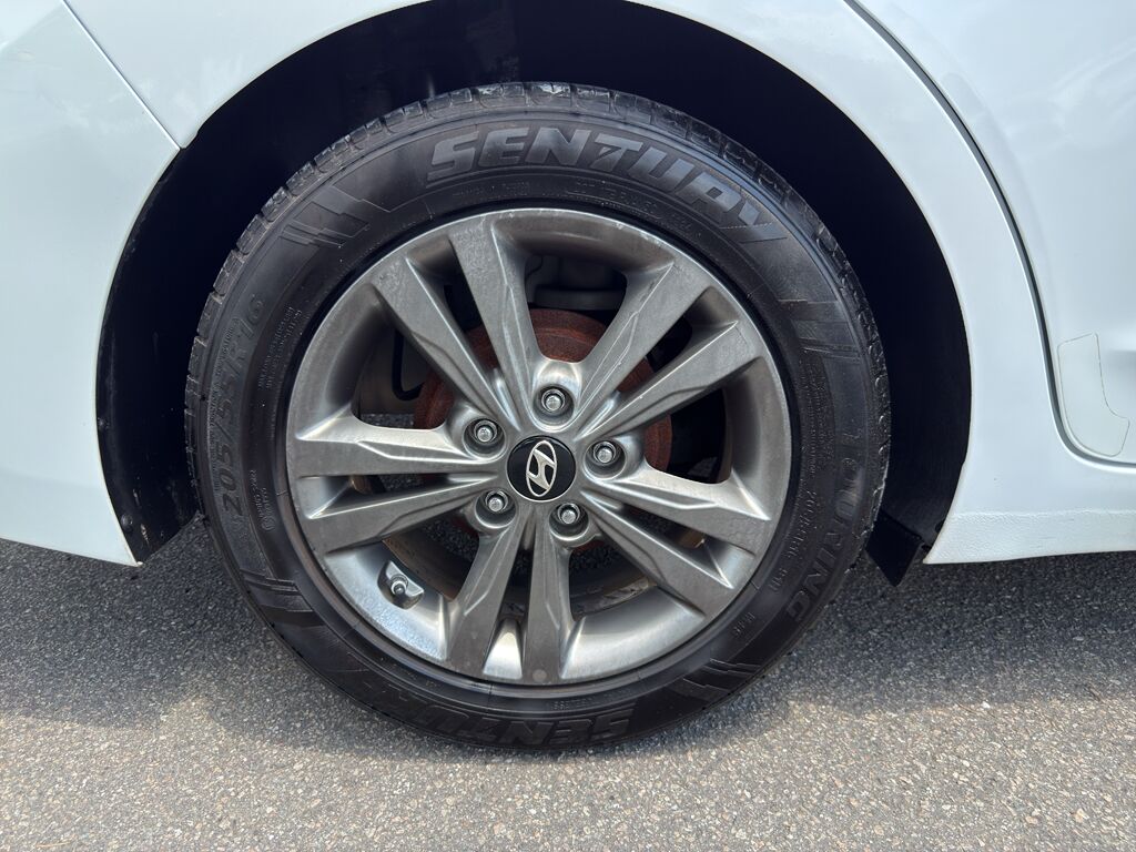 2017 Hyundai Elantra Limited Wilmington NC