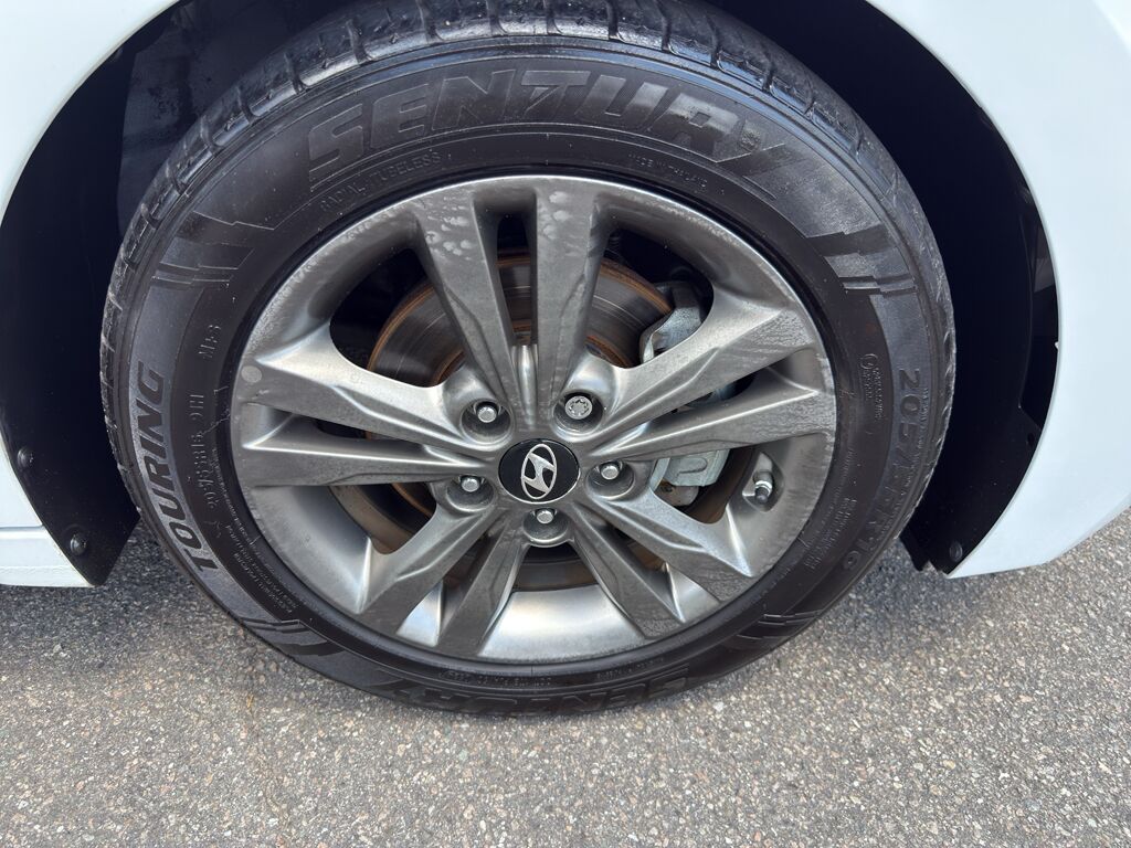 2017 Hyundai Elantra Limited Wilmington NC