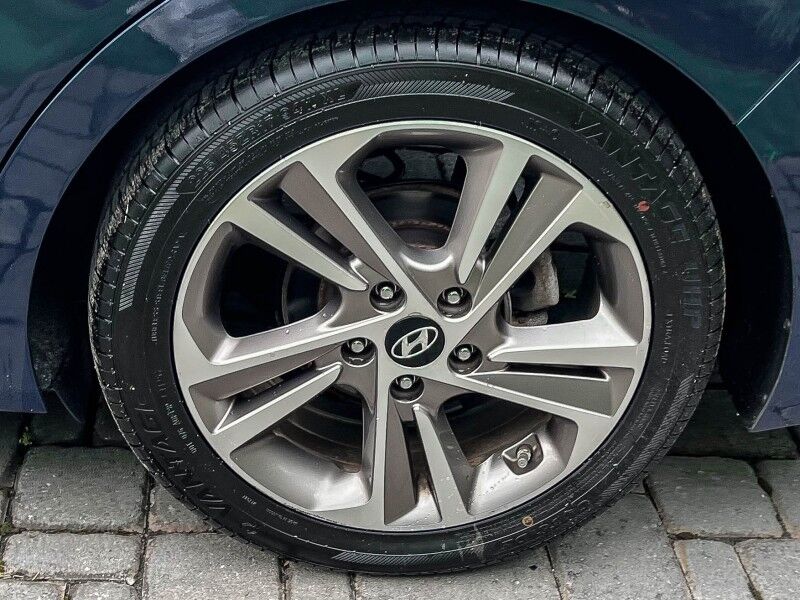 2017 Hyundai Elantra Limited Wilmington NC