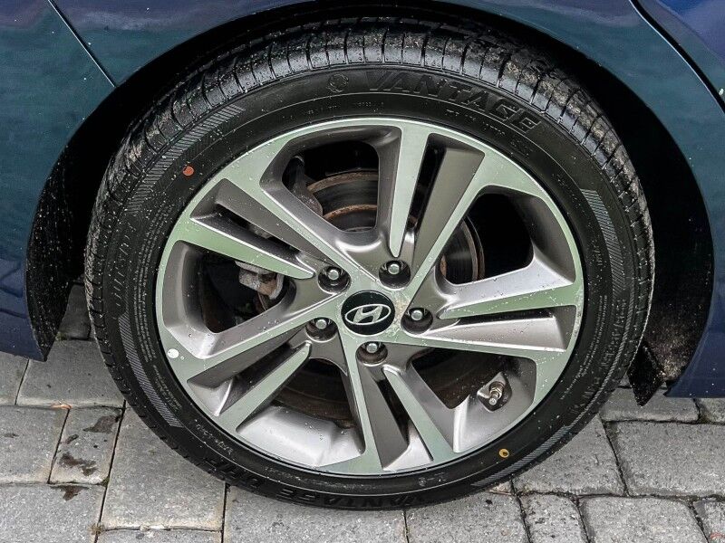 2017 Hyundai Elantra Limited Wilmington NC