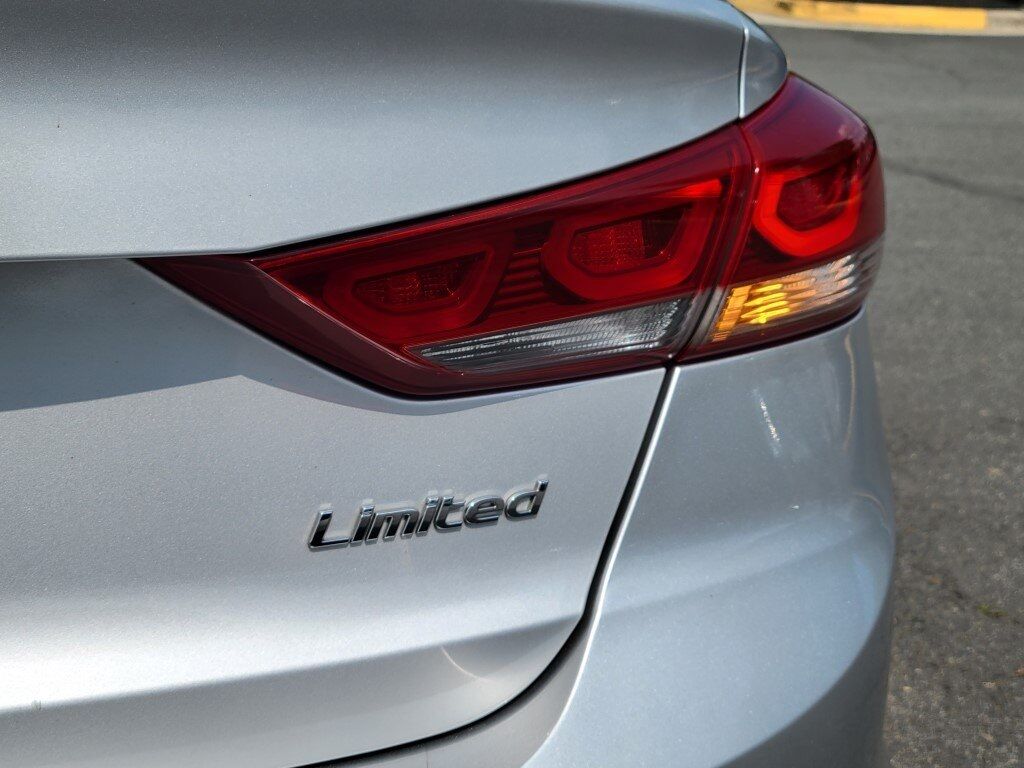 2017 Hyundai Elantra Limited Chantilly VA