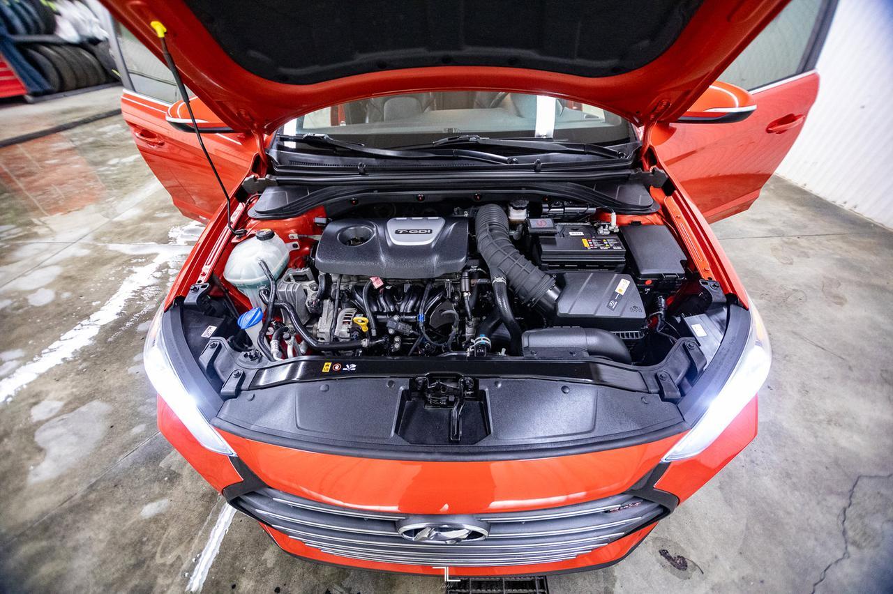 2017 Hyundai Elantra Sport Manual Leather Roof BCam Red Deer AB