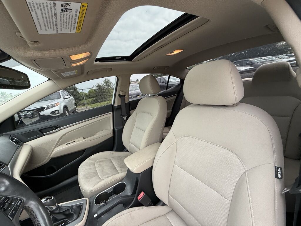 2017 Hyundai Elantra Value Edition Crestwood KY