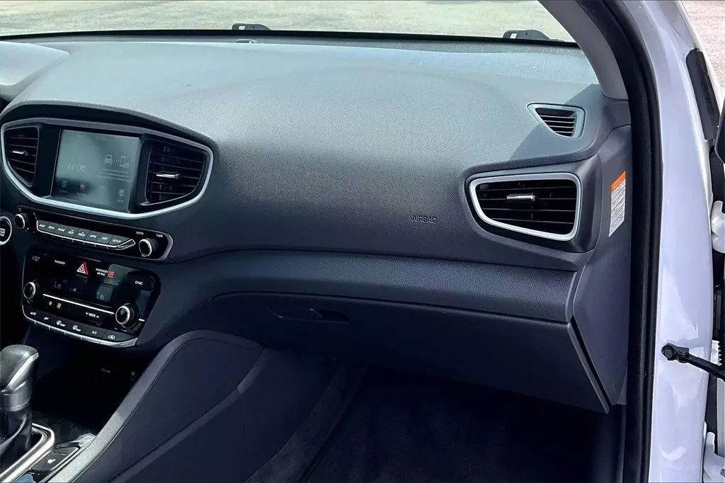 2017 Hyundai Ioniq Hybrid SEL Hatchback 4D Maitland FL