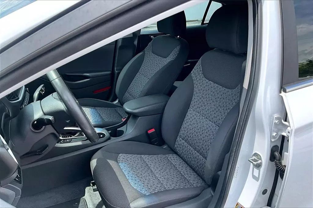 2017 Hyundai Ioniq Hybrid SEL Hatchback 4D Maitland FL